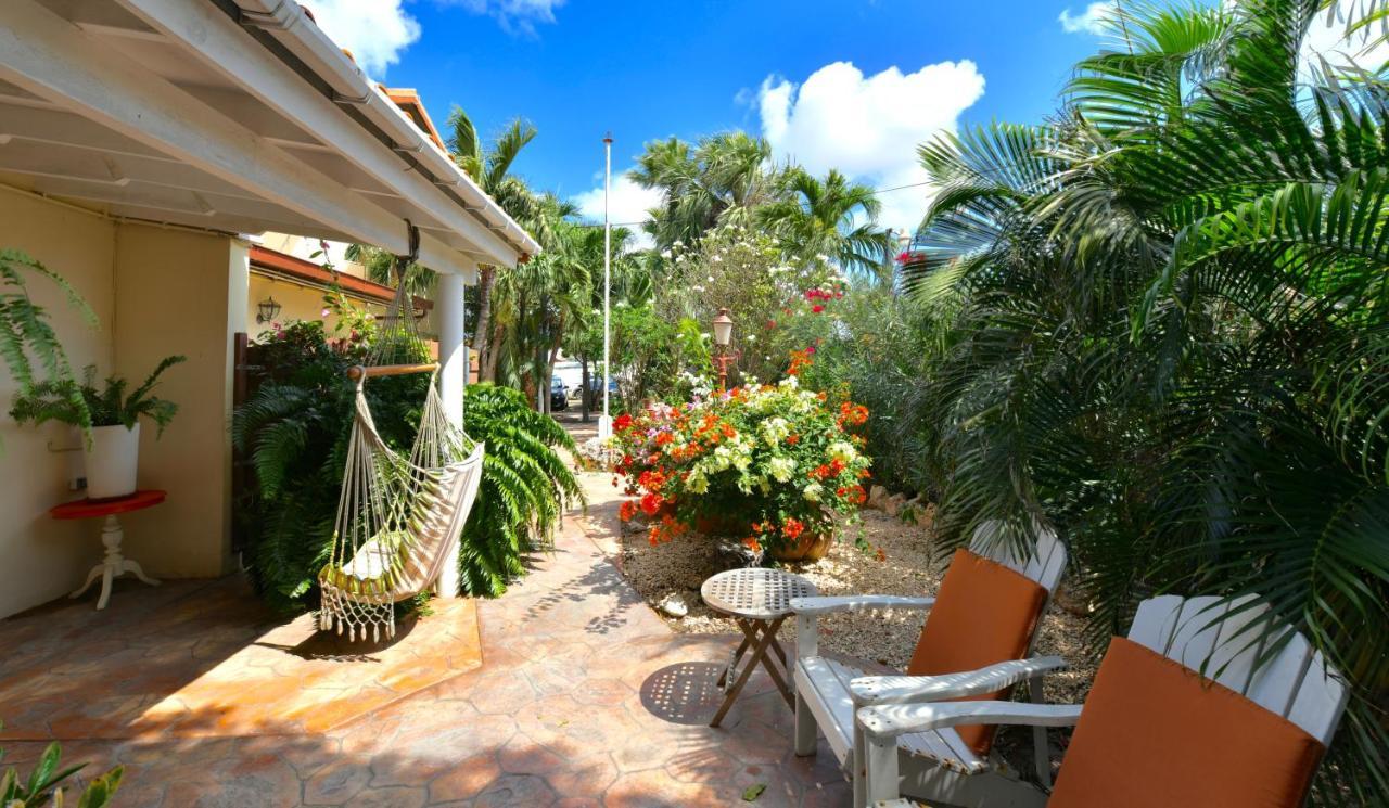 Wonders Boutique Hotel Ораньестад Экстерьер фото